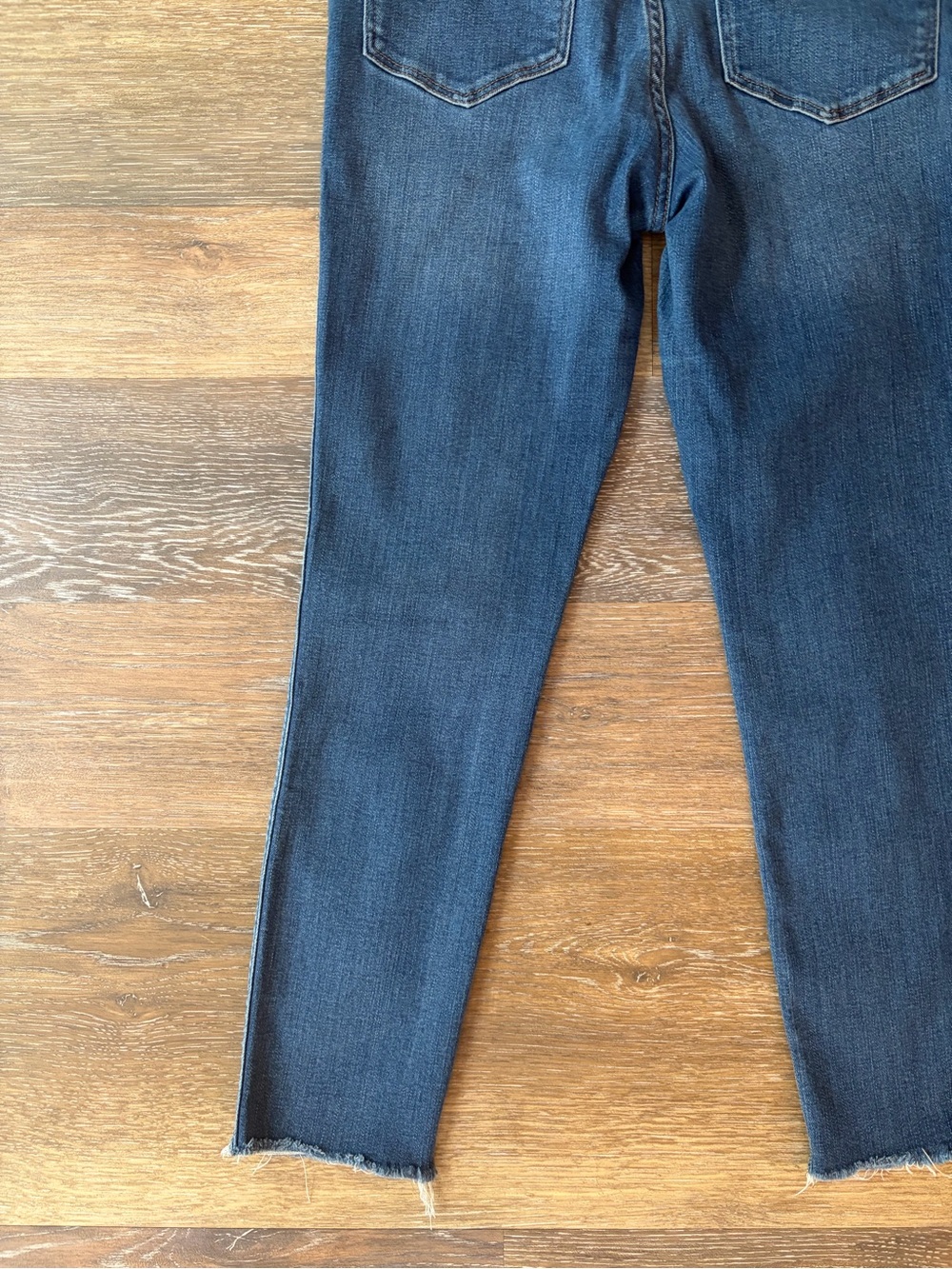 Madewell 10" High-Rise Roadtripper Jeans Raw Hem size 27 - Picture 12 of 13